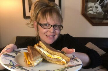 Healthy Keto Eating Show....Information & Story Time! French Toast Breakfast Sandwich.