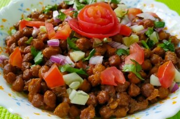 Chana Chaat | Ramdan Special | Lockdown Recipe at Home in *Hindi/Urdu*