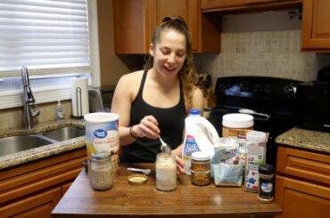 HEALTHY EASY BREAKFAST IDEAS: Spider Monkey Eats Episode 3
