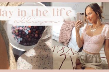 HAPPY DAY IN THE LIFE | picking blueberries, baking, & yummy meal ideas! ✨