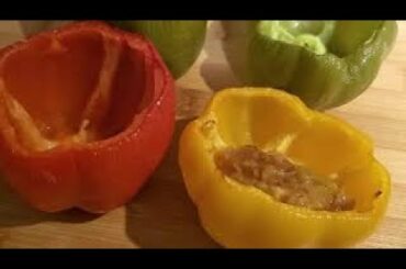 LOCKDOWN DINNER IDEAS//FILLED PEPPERS WITH GARLIC BREAD #COOKINGWITHJOJO= HEALTHY + YUMMY COMBO
