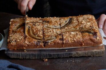 BANANA BREAD BLONDIES - BOSH! LIVE