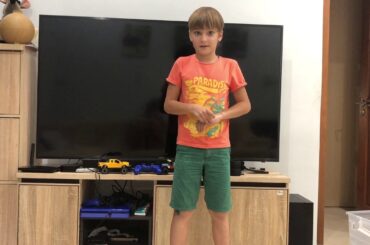 Tima tells about how it's important to eat healthy breakfast for the children