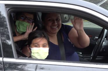 Nutritious snack packs help keep students fed over the weekend