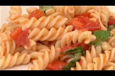 From Garden to Table : Recipe for Cold Tomato Pasta Salad