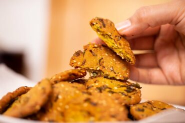 Methi Vada | Gujarati Bajra Methi Vada Recipe | Healthy Indian snacks recipe | Methi Vadi | Methi