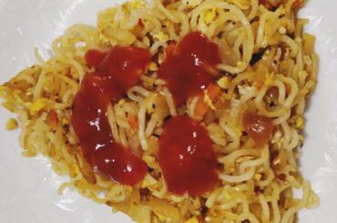 10 min Breakfast Recipe.| Easy & Simple Breakfast ideas.| Quick Breakfast Recipe.|Egg Noodles Recipe