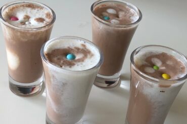 How to Make Chocolate Lassi | Chocolate Yogurt Smoothie | Healthy Recipe for Kids