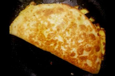 Make healthy snacks with only 2 eggs in 5 minutes : Semi Mughlai Porota