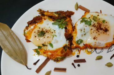 Shakshuka recipe | How to make poached egg | Healthy breakfast recipe | How to make Shakshuka