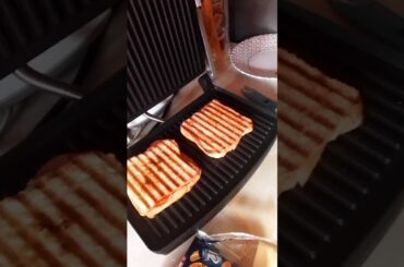 Easy breakfast ideas. Grilled cheese sandwich(2)