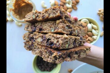 Healthy chocolate chip banana bread(that actually tastes GOOD) in under 10 minutes | Baking Chaos