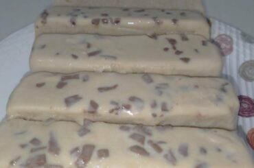 Easiest Crunchy Creamy Coffee Ice-Cream | Chocolate Ice-Cream | By Cook10