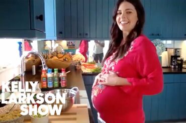 Kelly Clarkson And Katie Lee Make Summer Salad With Healthy Choice Dressing!