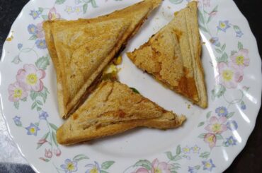 Pizza sandwich/Healthy sandwich /Kids special/Easy breakfast recipe/Easy snack recipe