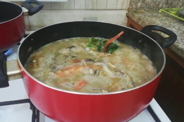 COOKING SOME HEALTHY FOODS (MONGGO)
