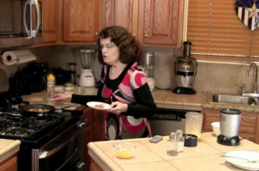 Egg Bacon Veggie Scramble - Diet Recipes; Healthy Home Cooking, Low- Calorie Lifestyle #