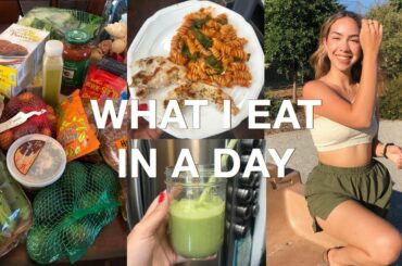 WHAT I EAT IN A DAY + TRADER JOES HAUL (simple + healthy recipes)