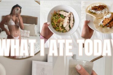 WHAT I EAT IN A DAY * fast & easy, healthy meals | Shredding For The Wedding Ep. 1