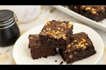 Fudgy chocolate walnut brownies# healthy recipe#kidsfav#kitchen eye# pinky’s cooking channel#
