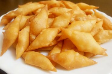 Diamond Cuts Recipe | 5 Minute Easy Snacks Recipe| Diwali Snacks Recipes | How to make Diamond cuts