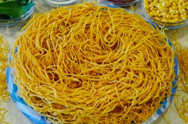 1 snack recipe for all chaats | Easy quick snack recipe | Crispy Sev recipe in 5 mins | Sev recipe