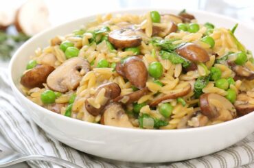 One Pot Mushroom Orzo | Quick + Healthy Weeknight Dinner Recipes