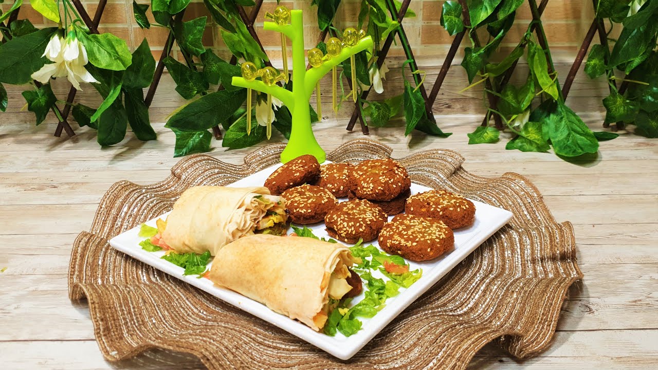 Healthy & Easy Felafel Sandwich (Saudi Tamia) {Nazia's Nest Of Recipes} Healthy & Easy Felafel Sandwich (Saudi Tamia) {Nazia's Nest Of Recipes}