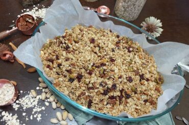 Best ever Vegan Granola || Pecan and Cranberry Granola || Healthy Breakfast Recipe