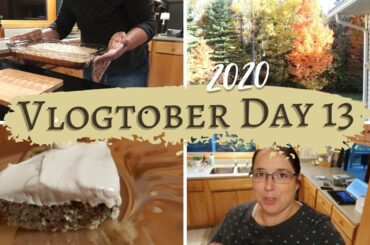 Vlogtober Day 13 | An Evening of Baking + Giving Plate + Healthy Recipe