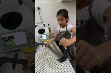 Healthy Meals with Iris Azalea