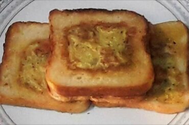 Bread Pocket Omelette / Dinner Recipes / Bread Egg Recipes / Omelette Recipes / Bread Recipes #593