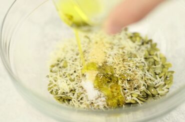 4 Healthy Pumpkin Seed Recipes You'll Want to Eat All Year