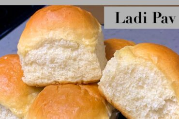 Soft Ladi Pav | Whole wheat and All purpose flour buns/ pav | Healthy dinner rolls | Eggless Bread