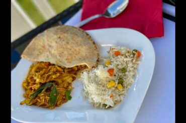 A simple, low-calorie, and delicious tuna-filled pita pocket recipe.