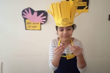 Joanna Dixit showcasing how to make healthy sandwich at home by kids in very easy steps