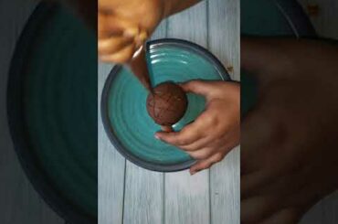 How to make Hot Chocolate Bomb? | Hot chocolate bomb recipe | Easy Recipes | Hot chocolate bomb