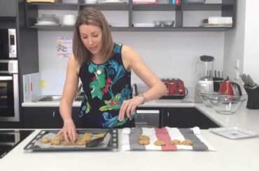 Healthy Food Guide Chewy Peanut Butter Chocolate Cookies