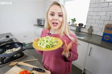 15 Minute Shakshuka | Healthy Breakfast Recipe | Jade Joselyn