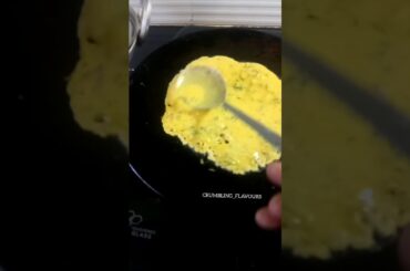 Besan Chilla in making | Healthy food | delicious food #Shorts