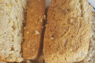 Professional Banana Bread Recipe Delicious, super moist and crispy|| qandeel in the kitchen