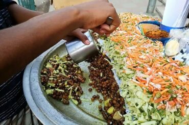 Young Mna Selling Healthy Food Chole Masala Recipe Street Hoker We Must Salute Her