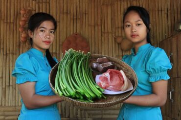 Yummy food Recipe from Pork with Onion flower Cooking for Dinner - Healthy food in My homeland