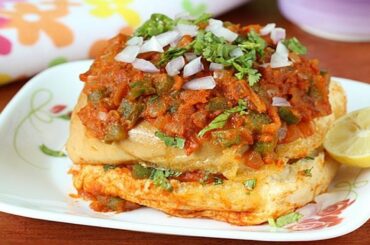 10 Minutes Recipe | Quick And Easy Breakfast Recipe | Evening Snacks Recipe | Masala Pav #Shorts