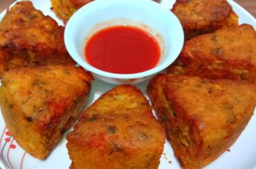 Rava Triangles | Veg Nashta Recipe | Besan snacks | Easy Healthy Snacks Recipe | Tasty Breakfast