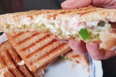 Veg Hellmann's Mayonnaise Sandwich l Healthy Mayonnaise Sandwich Recipe I Breakfast Sandwich Recipe