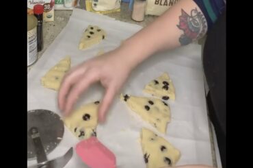 Healthy Snacking Recipe: Blueberry Almond Four Scone