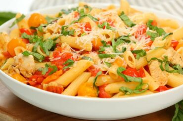 Bruschetta Chicken Pasta | Easy 15 Minute Dinner Recipe