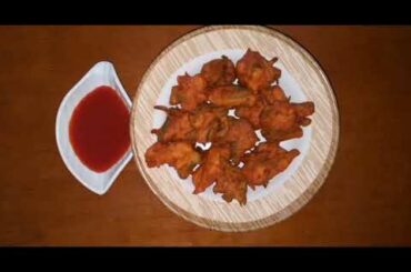 Capsicum pakoda/onion capsicum pakoda/ healthy snack recipe/ Bell pepper fritters.