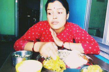 Enjoying my eating show!!My healthy and tasty lunch!!Today's my lunch!! Bengali lunch thali!!